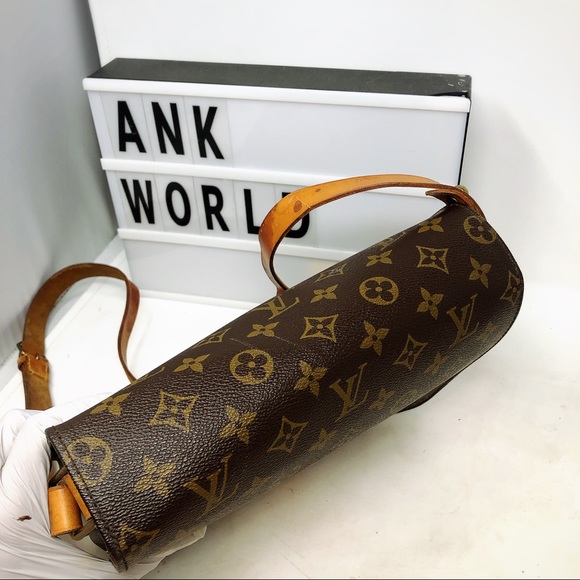 Sold Louis Vuitton Cartouchiere monogram crossbody - Picture 4 of 16
